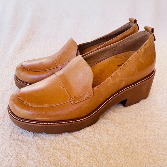 Naturalizer Tan Leather Loafers - Picture 5 of 10